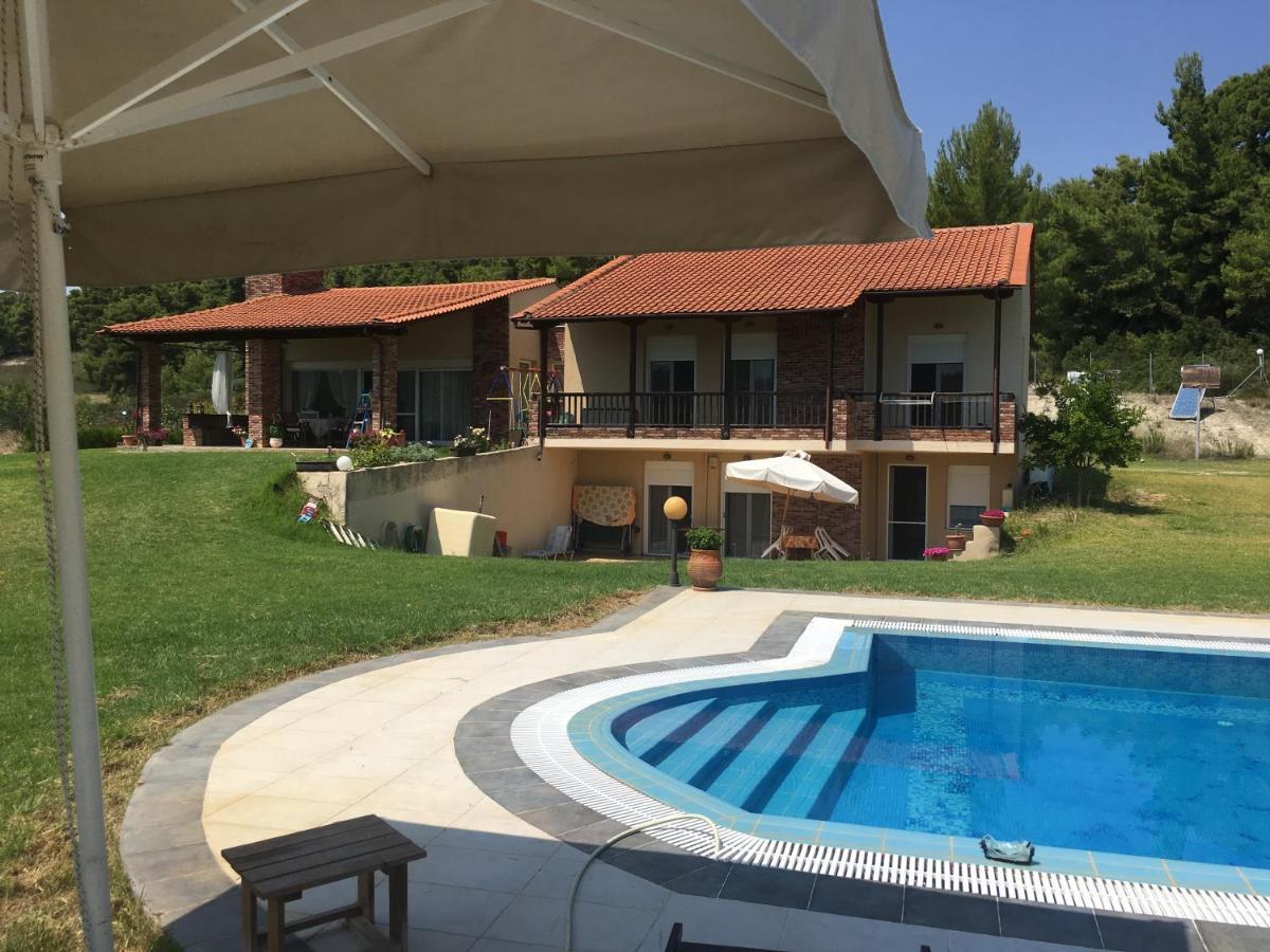 Villa Sourouko 팔리오우리 외부 사진